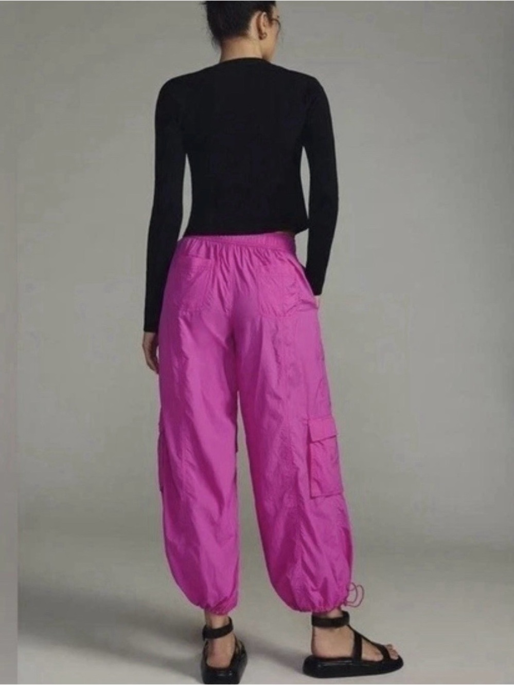 High-Rise Wide-Leg Cargo Pants in Bright Pink - Picture 3 of 11